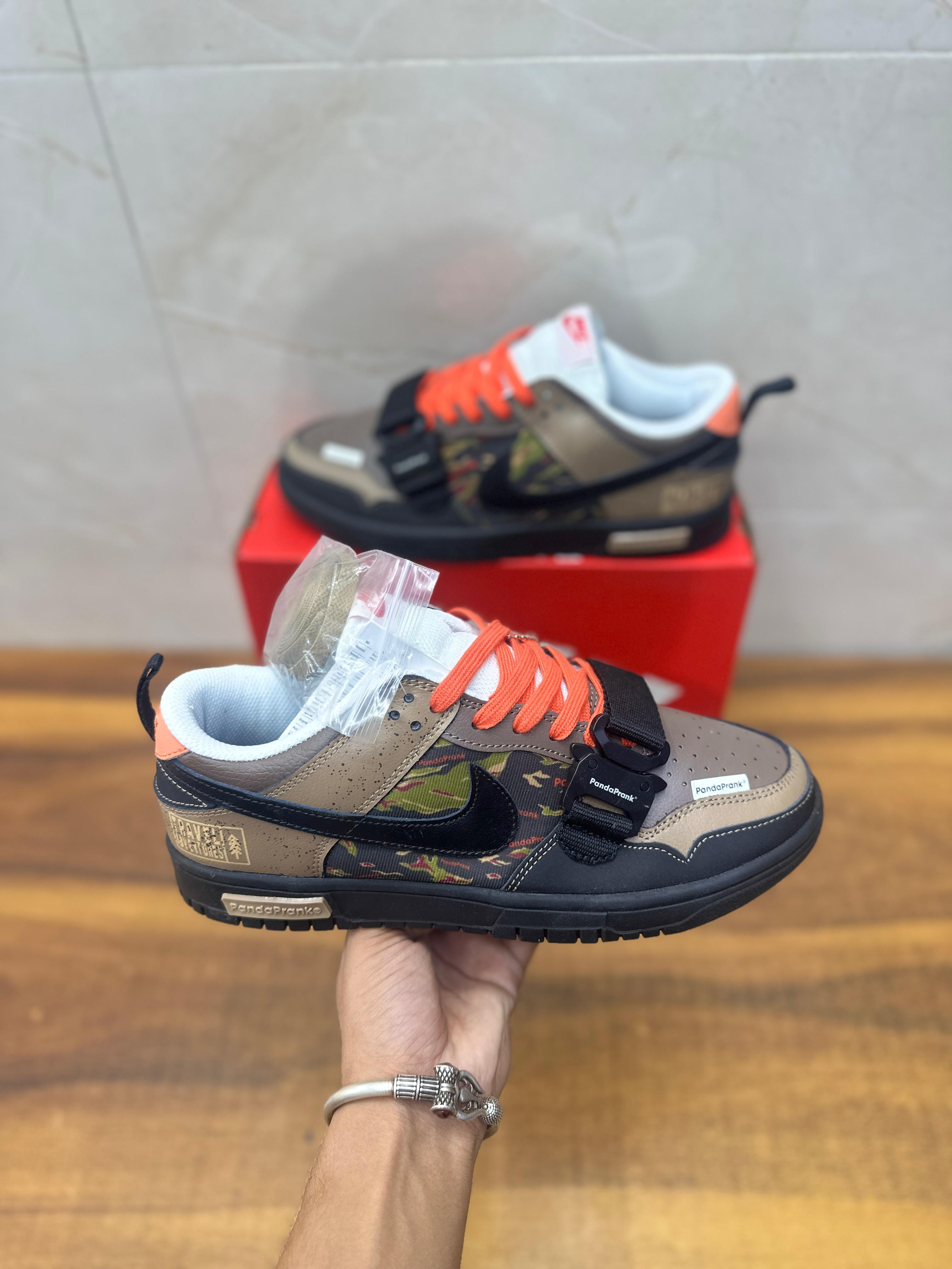 *NIKE DUNK PANDAPRANK BUCKLE*